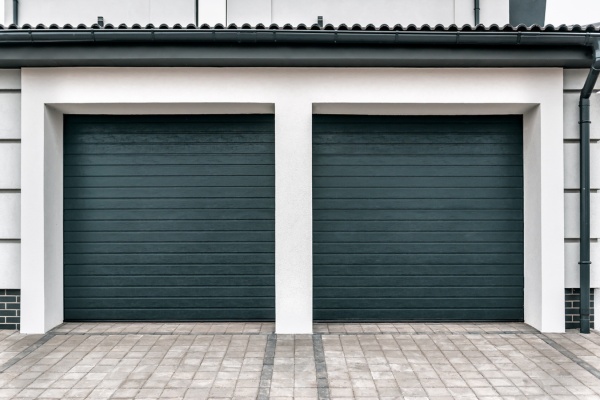 Explore modern garage door styles in Edmonton with sleek designs and functional aesthetics for contemporary homes Explore modern garage door styles in Edmonton with sleek designs and functional aesthetics for contemporary homes