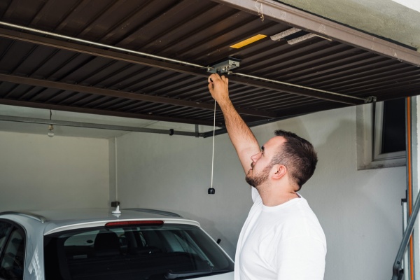 Spring repair services for garage door in Edmonton on the same day for efficient home maintenance Spring repair services for garage door in Edmonton on the same day for efficient home maintenance