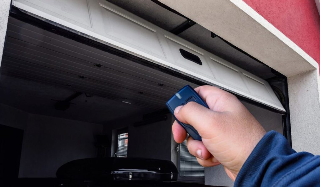 Garage door safety sensor