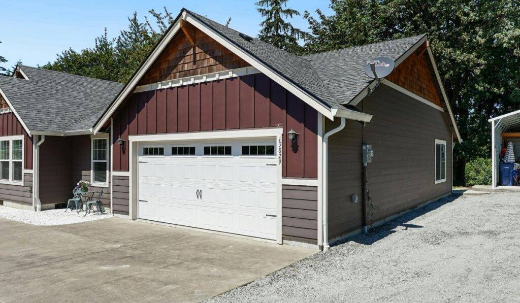 Steel garage door with insulation for Edmonton winters